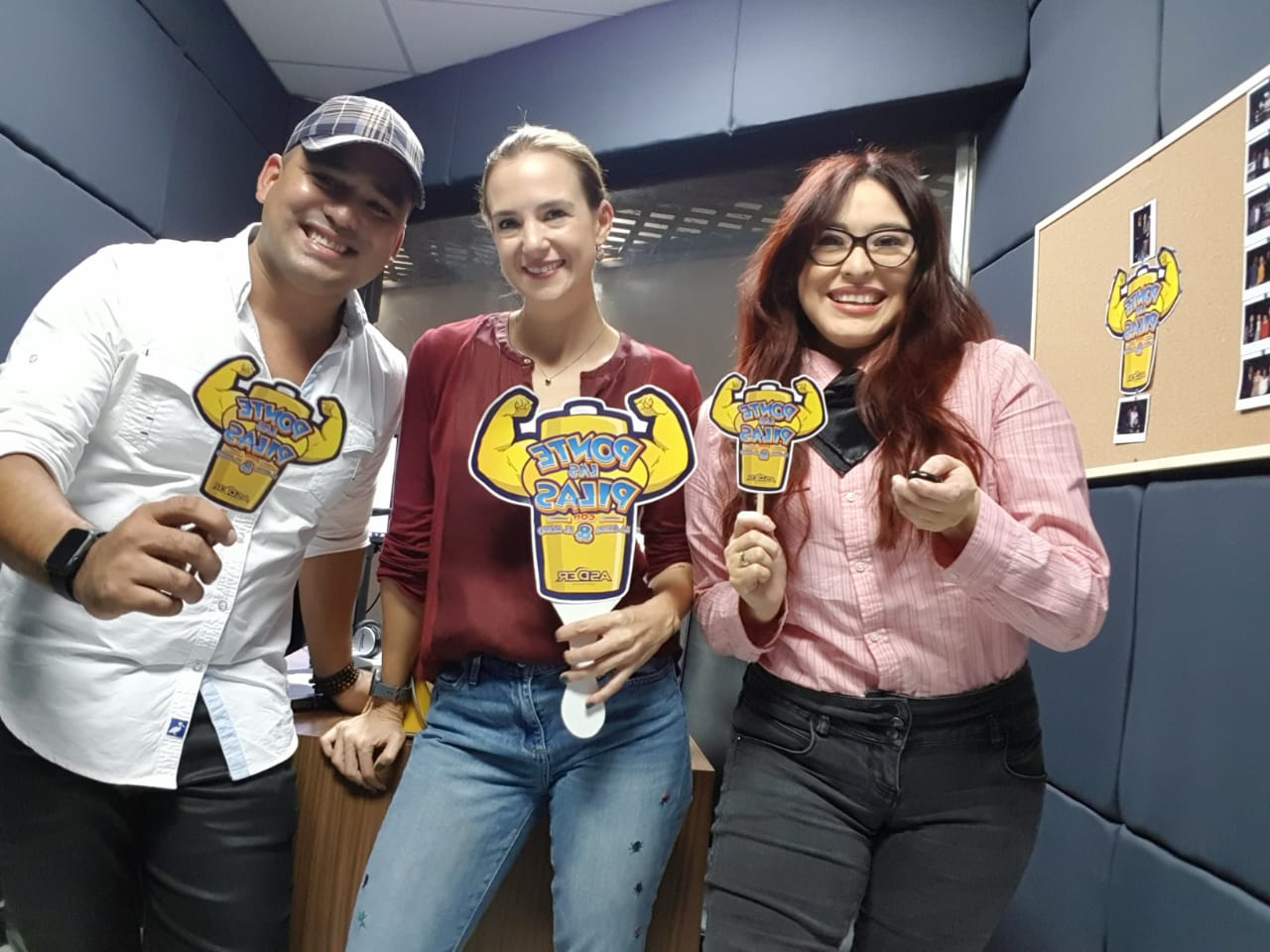PONTE LAS PILAS – Luiza Manga (VOX FM)